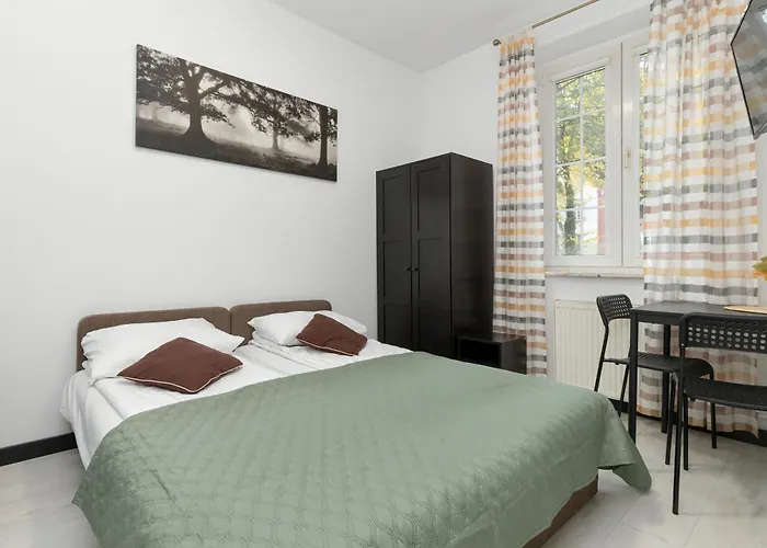 Old Town Heart Of For Family & Friends By Renters Lägenhet